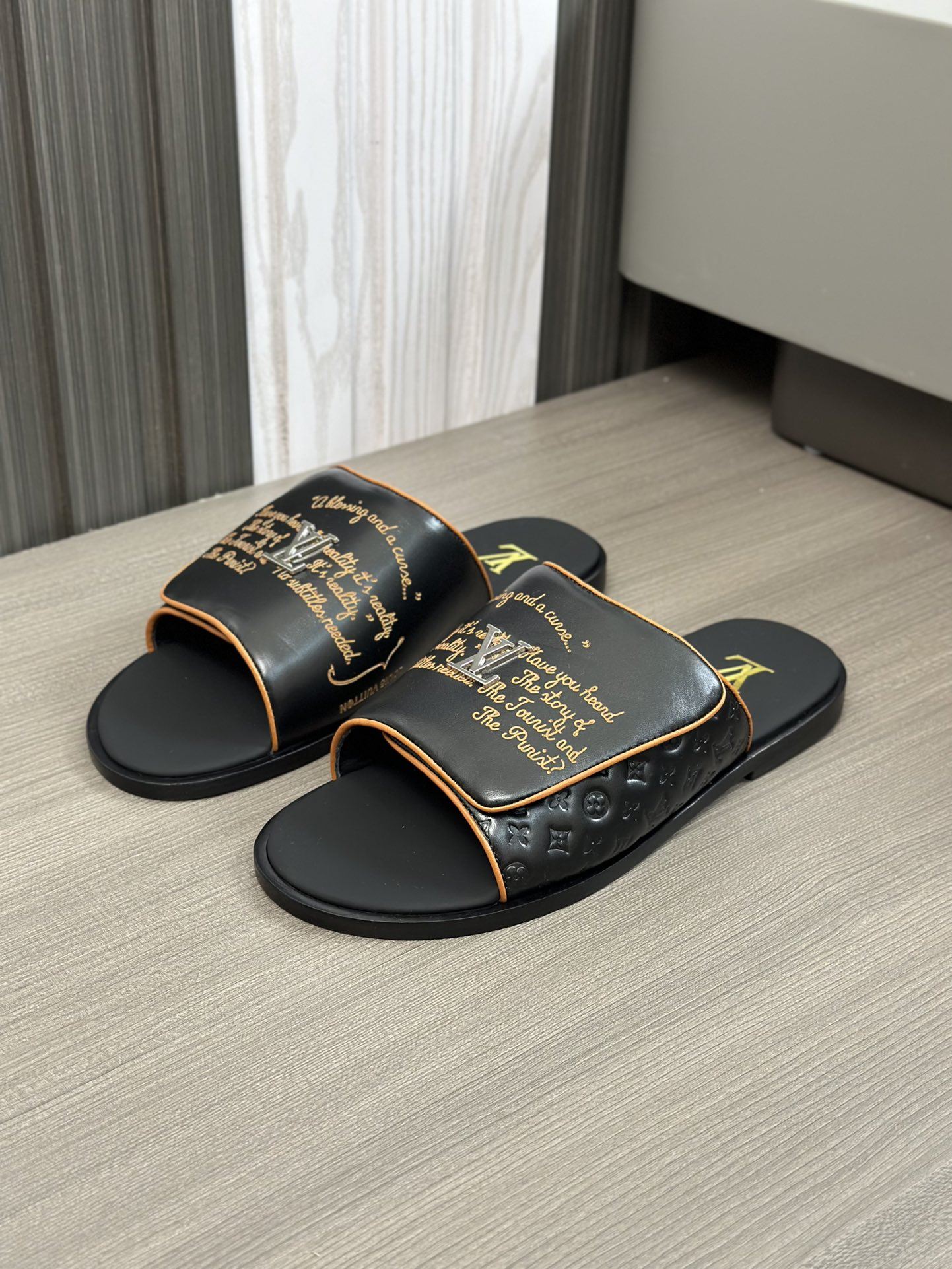 Louis Vuitton Sandals